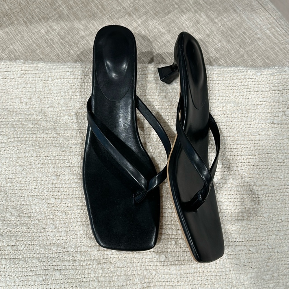 Square trendy thong kitten heels